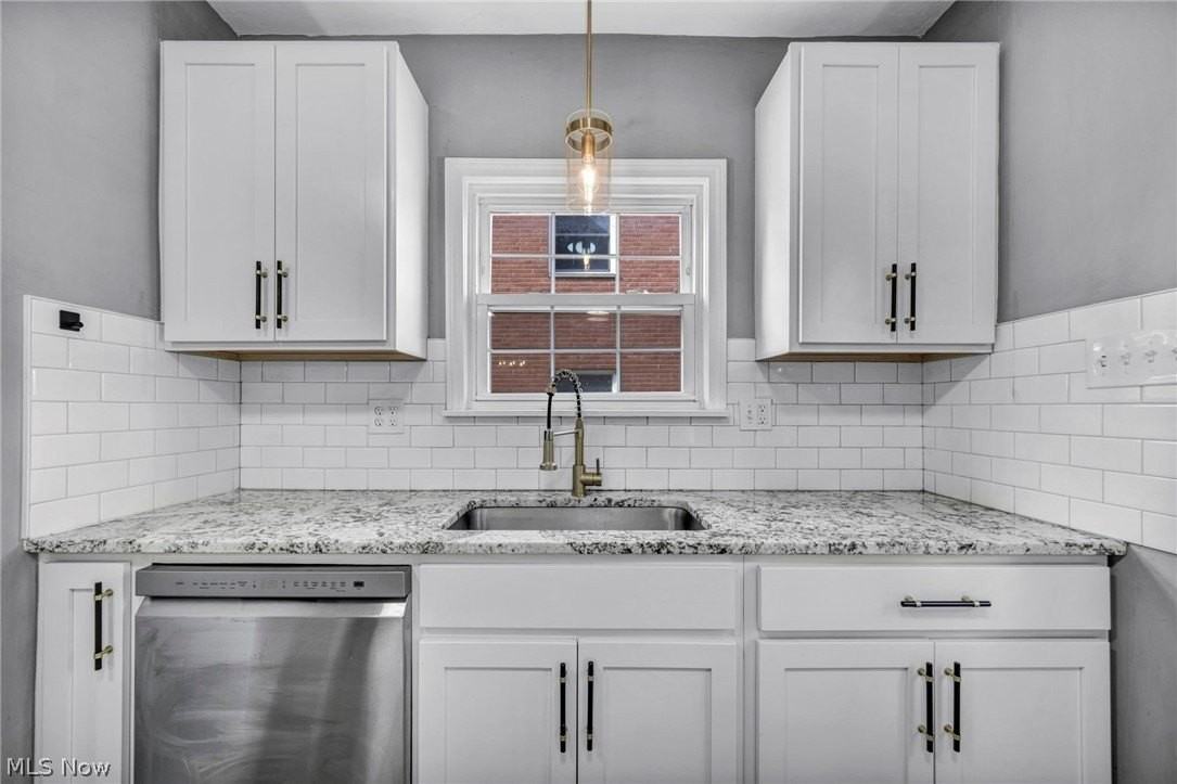 16809 Scottsdale Blvd - Photo 7 of 44