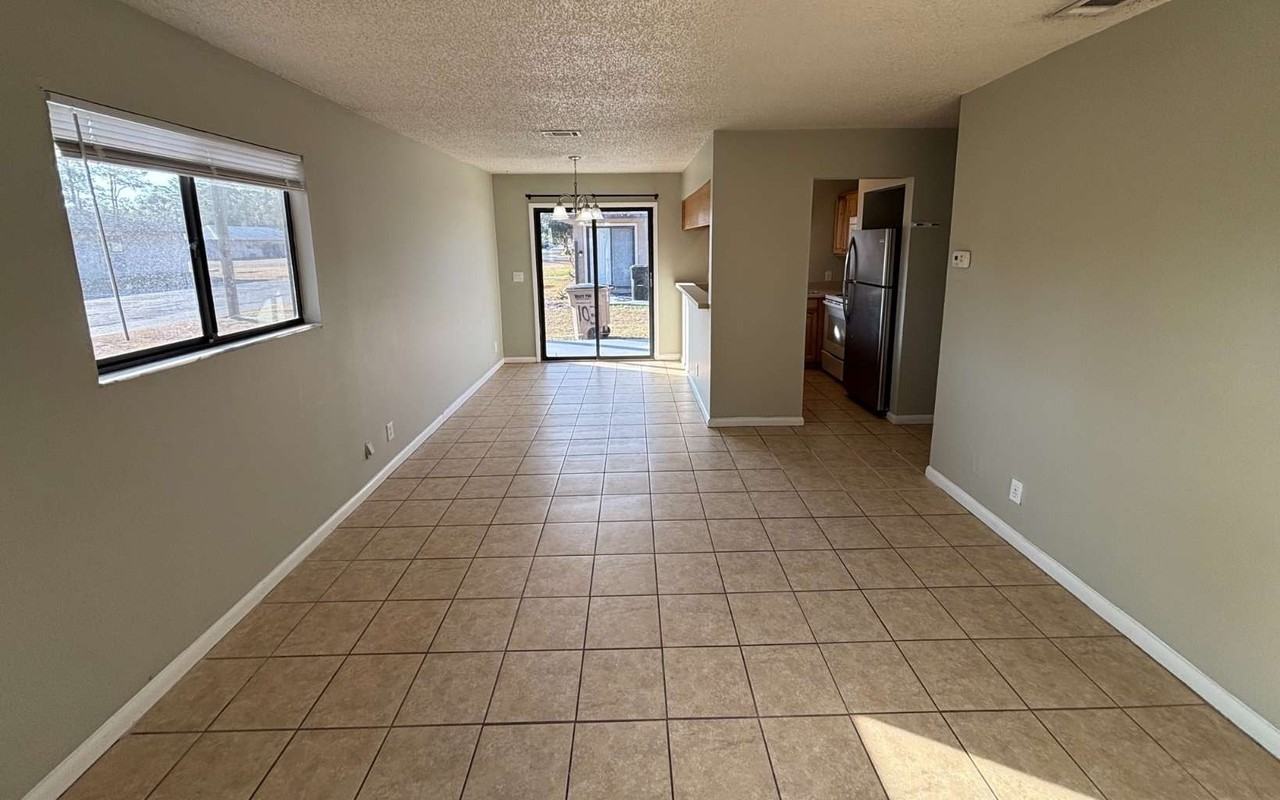 3873 NW HUNTSBORO 101 - Photo 2 of 7