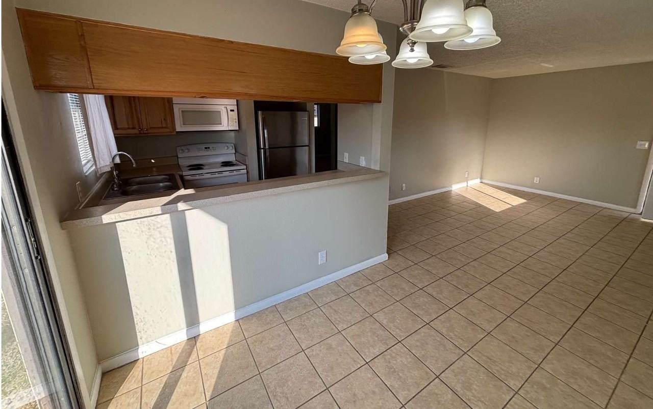 3873 NW HUNTSBORO 101 - Photo 4 of 7