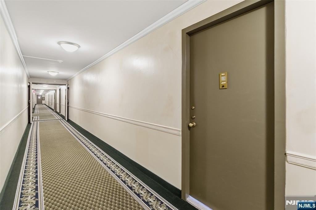 301 Beech St Apt 5f - Photo 4 of 21