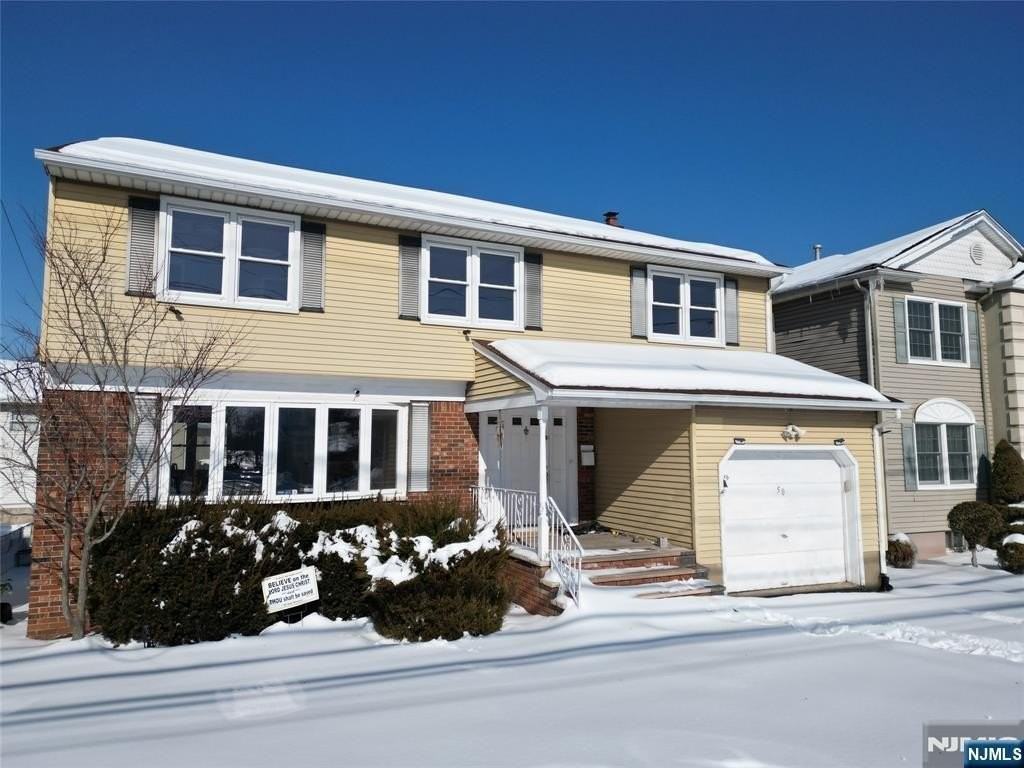 50 Hepburn Rd - Photo 7 of 43