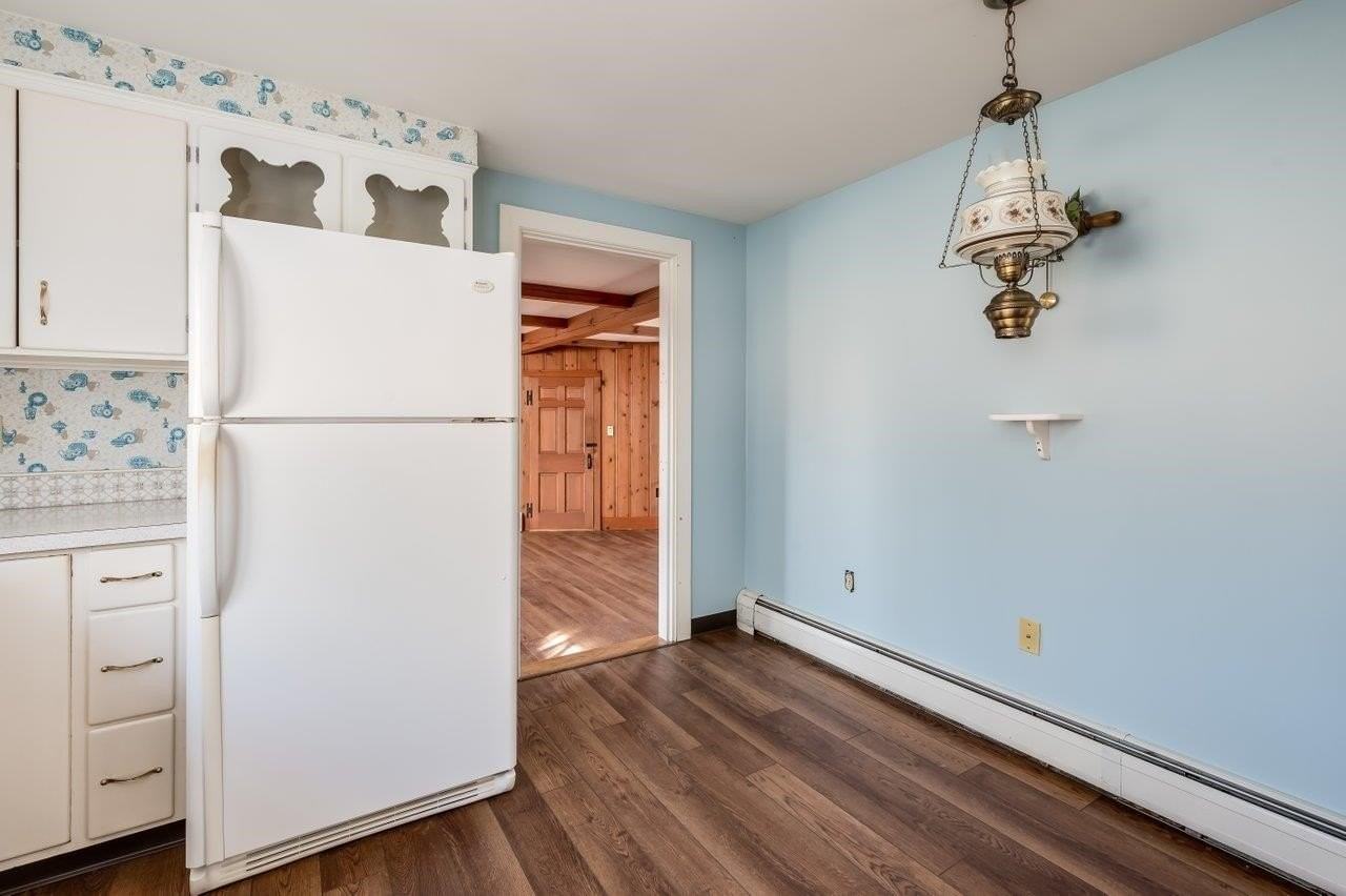 45 Weare Rd - Photo 5 of 38