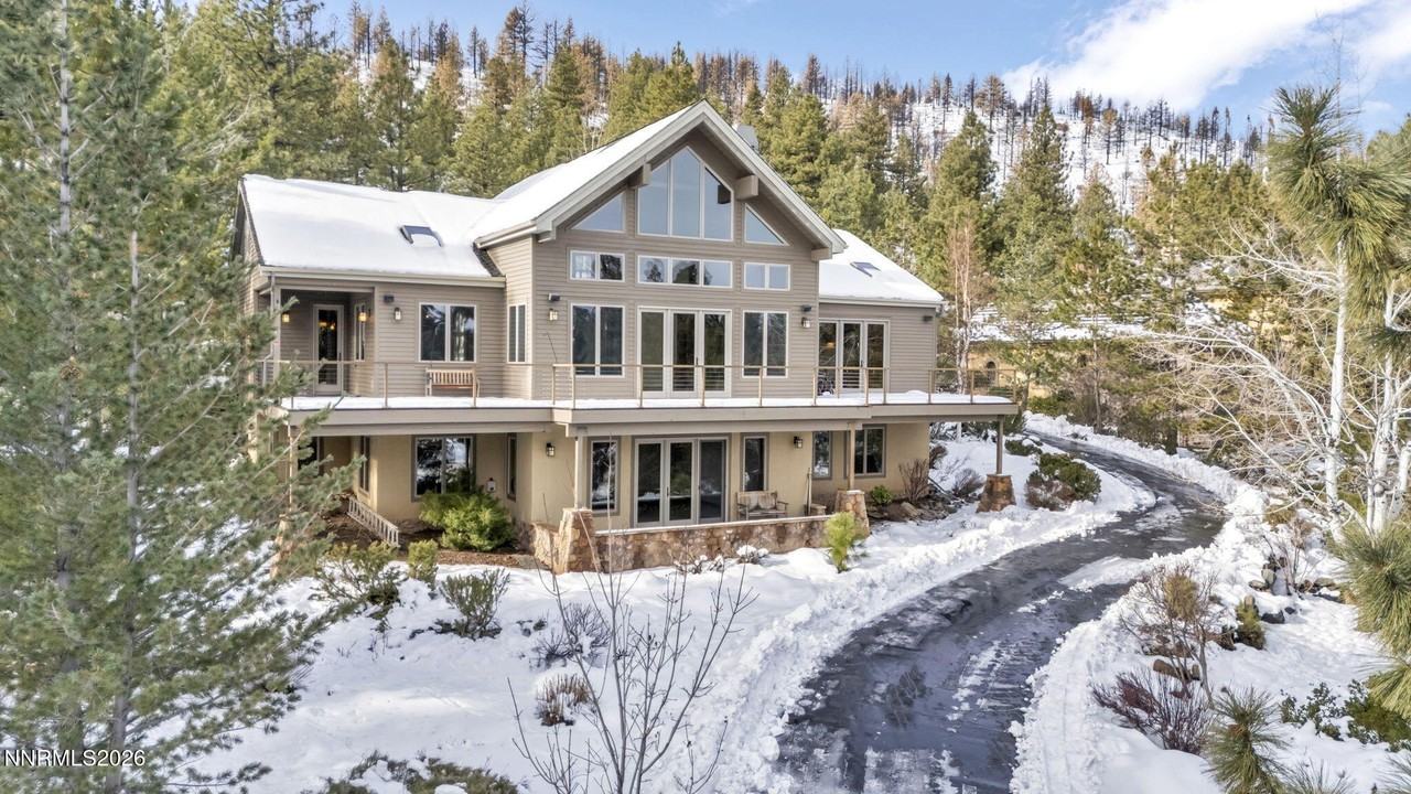 54 Bennington Ct - Photo 3 of 50