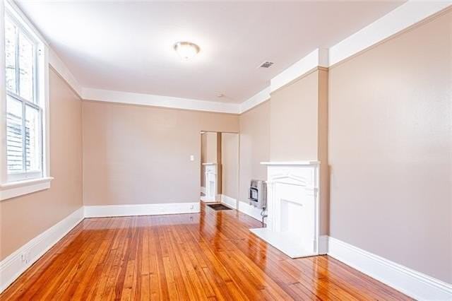 3029 Banks St - Photo 6 of 21