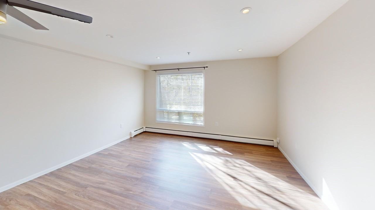 21 Meadowbrook Dr - Photo 3 of 8