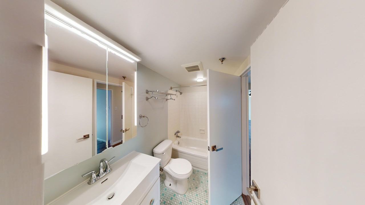 21 Meadowbrook Dr - Photo 4 of 8