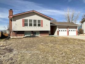 6840 Millbrook Cir - Photo 1 of 1