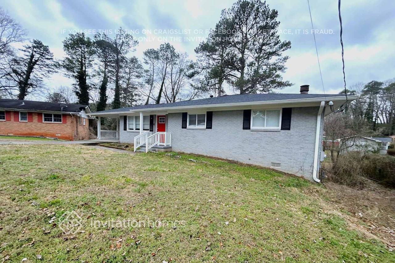1707 Atherton Cir - Photo 3 of 27