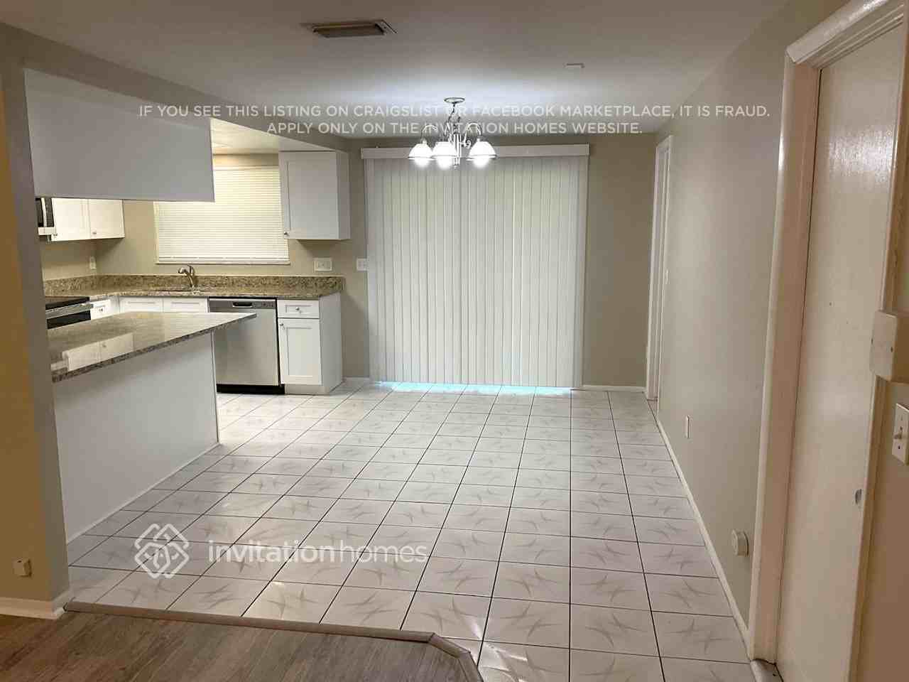 10744 119th St - Photo 7 of 19