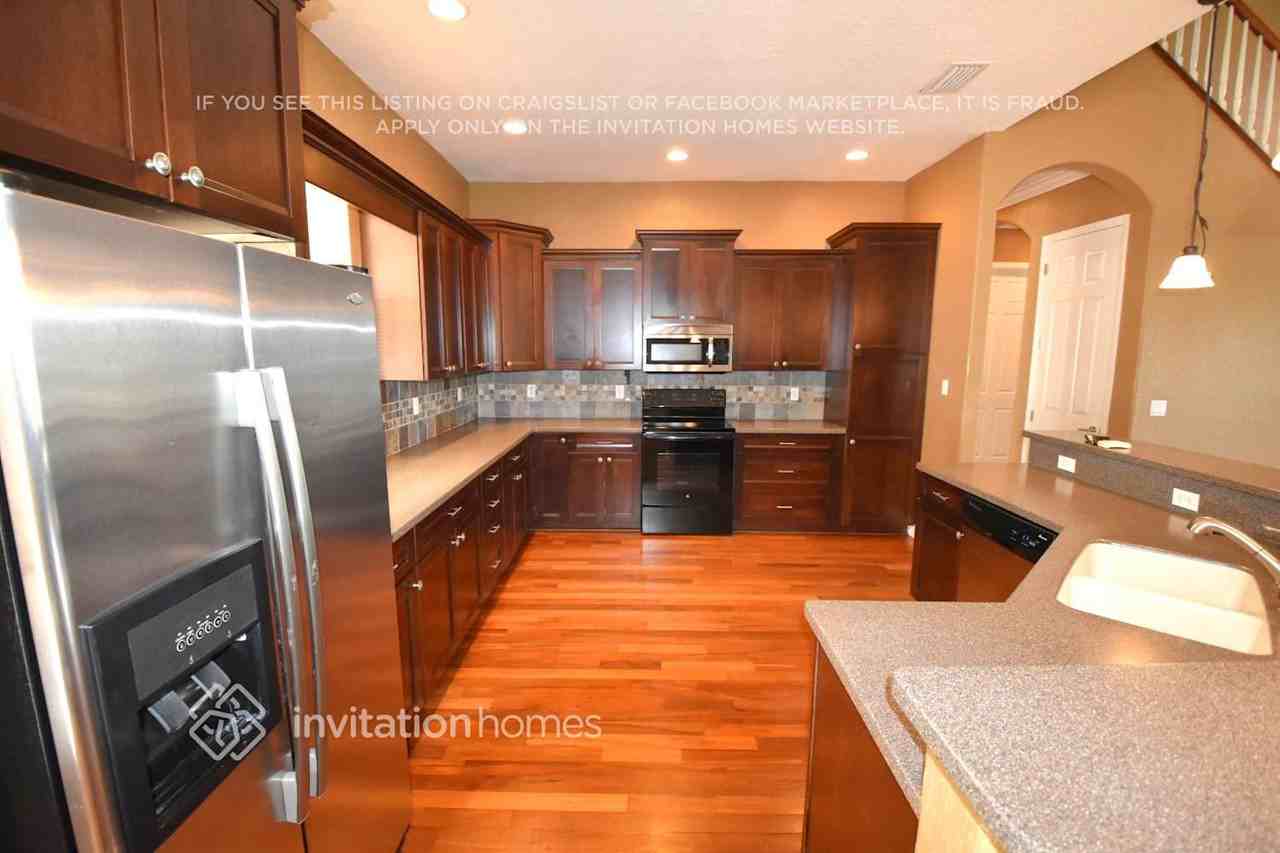 4810 Red Rooster Rd - Photo 4 of 15