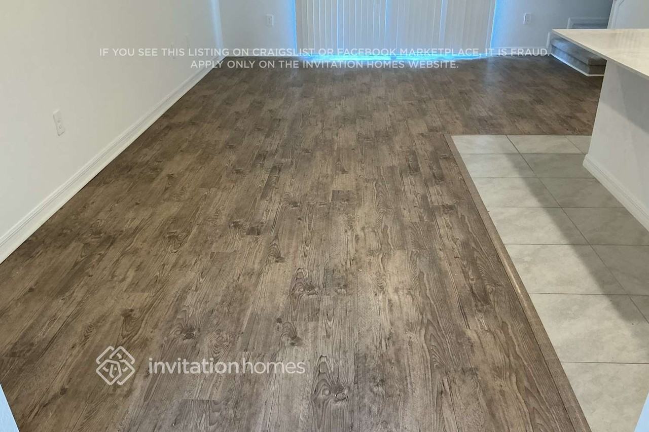 2753 Riverfield Rd - Photo 4 of 33