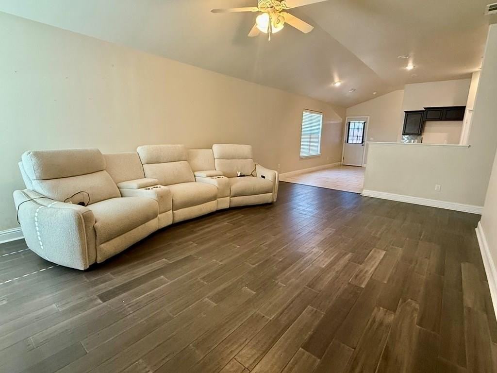 6722 Cowboy Dr - Photo 2 of 15