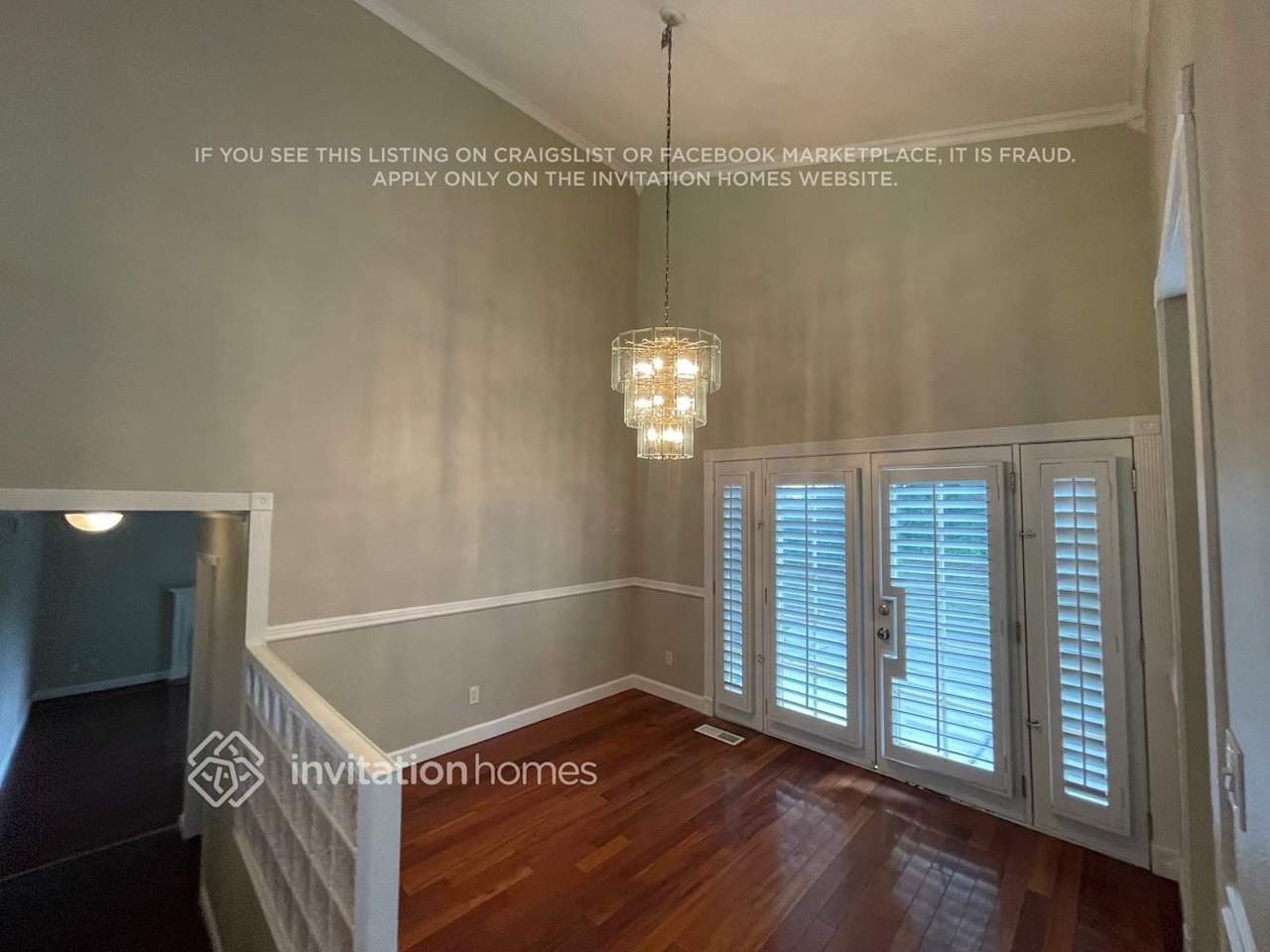 2810 Iris Ct - Photo 4 of 15