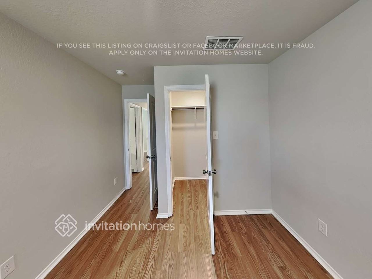 5442 Verdugos Palace - Photo 7 of 16