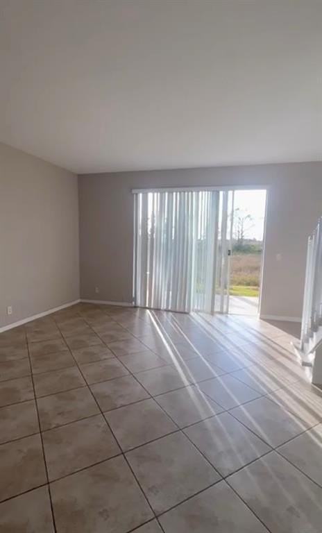 2223 Pasadena Way - Photo 4 of 15