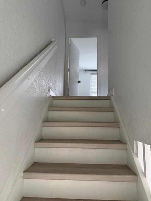 2223 Pasadena Way - Photo 6 of 15