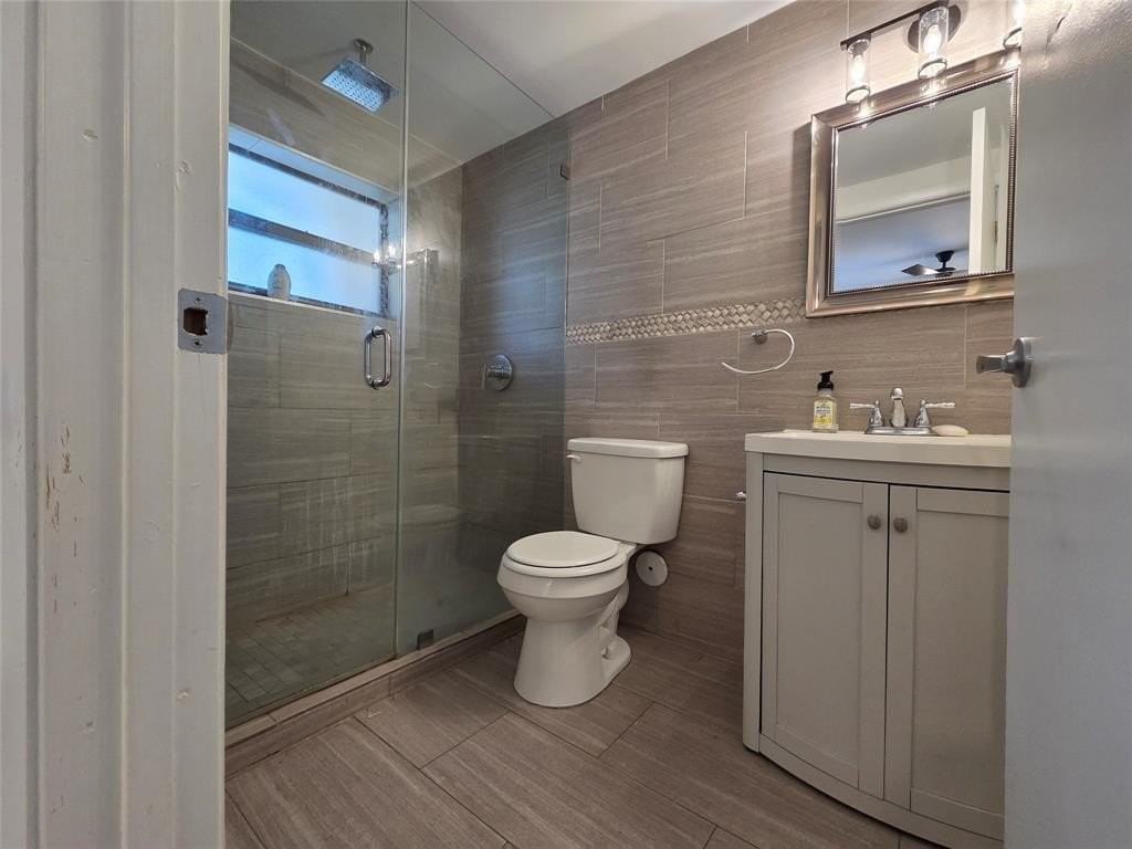 1109 E Broward Blvd #2 - Photo 7 of 12