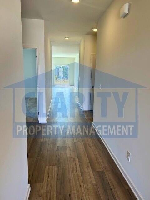 5058 Skyline Way Ne - Photo 6 of 25