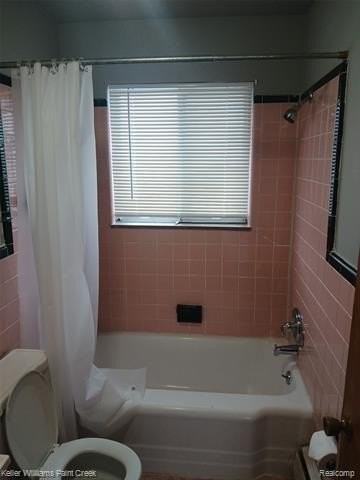 470 W Marshall St #746 - Photo 7 of 7