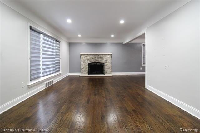 322 Tannahill St - Photo 5 of 28