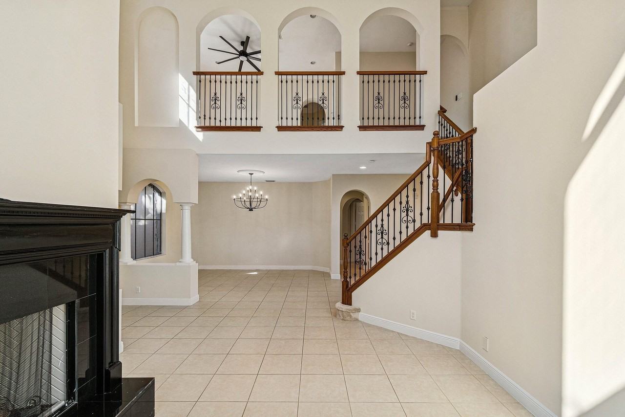 10509 Vignon Ct - Photo 5 of 49