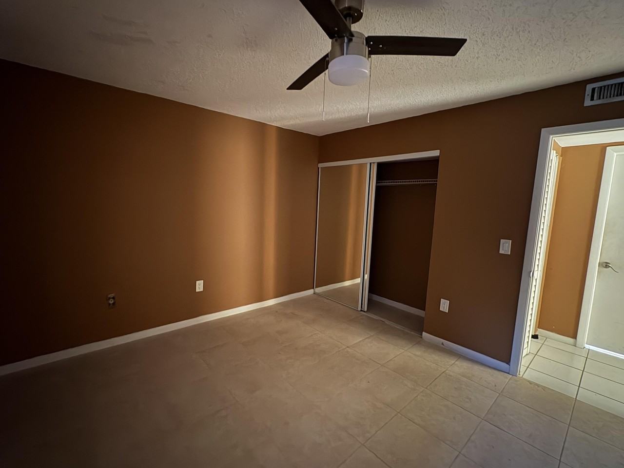 650 Sw 2nd Ave #246 - Photo 3 of 7