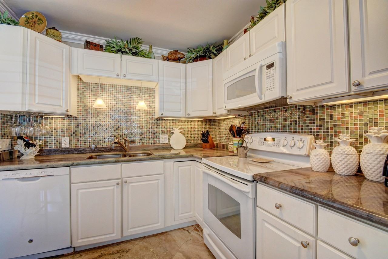 1700 S Ocean Blvd #0070 - Photo 6 of 37