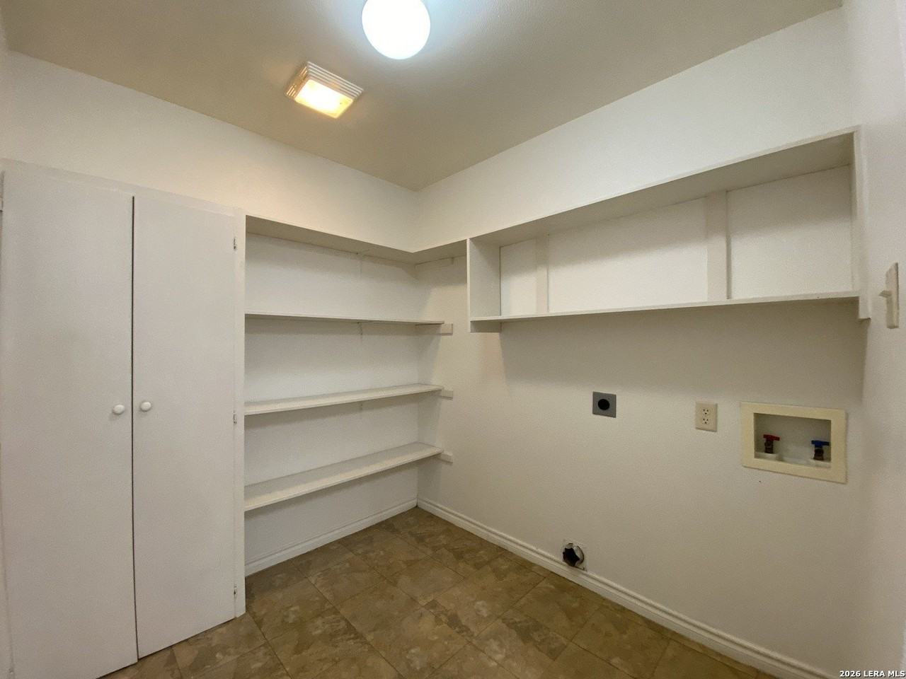 119 S Smith St Unit B #B - Photo 5 of 10