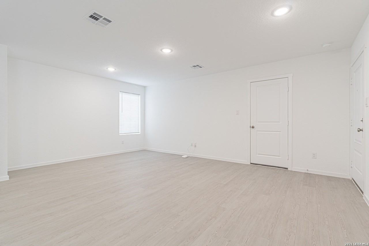 3726 Glade Crk - Photo 3 of 30