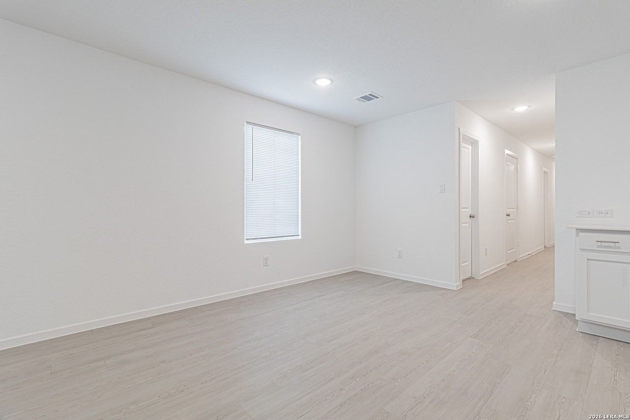 3726 Glade Crk - Photo 6 of 30