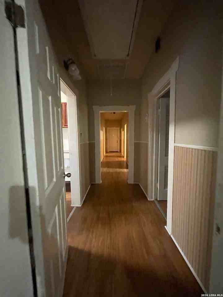 1921 Perez St - Photo 2 of 4