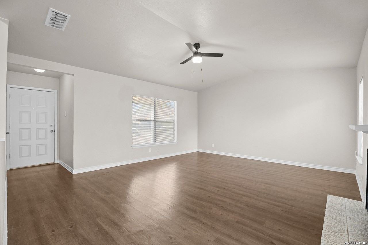 6138 Valley Tree - Photo 7 of 27