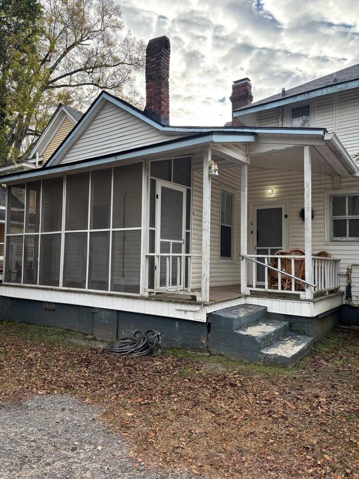 403 W Hampton Ave Apt B #B - Photo 2 of 34