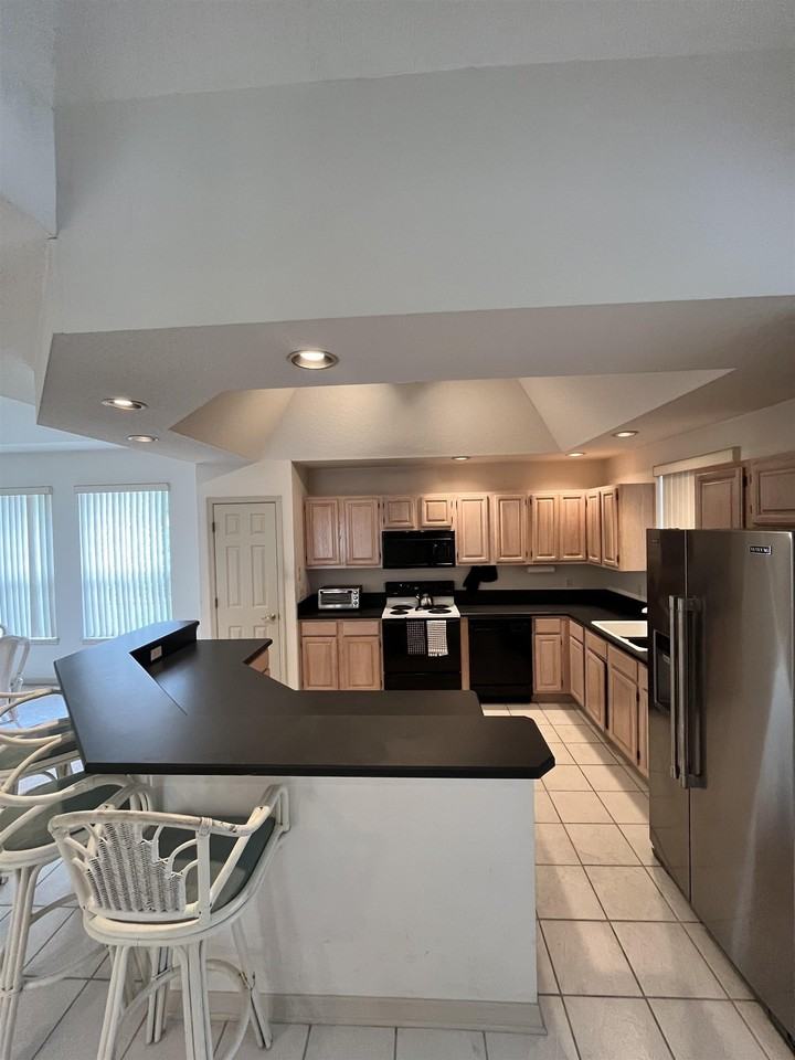 6773 Veronica Ct - Photo 2 of 15