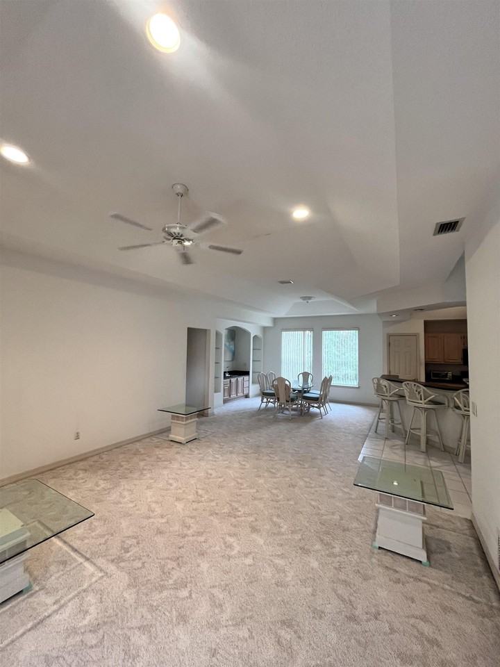 6773 Veronica Ct - Photo 6 of 15