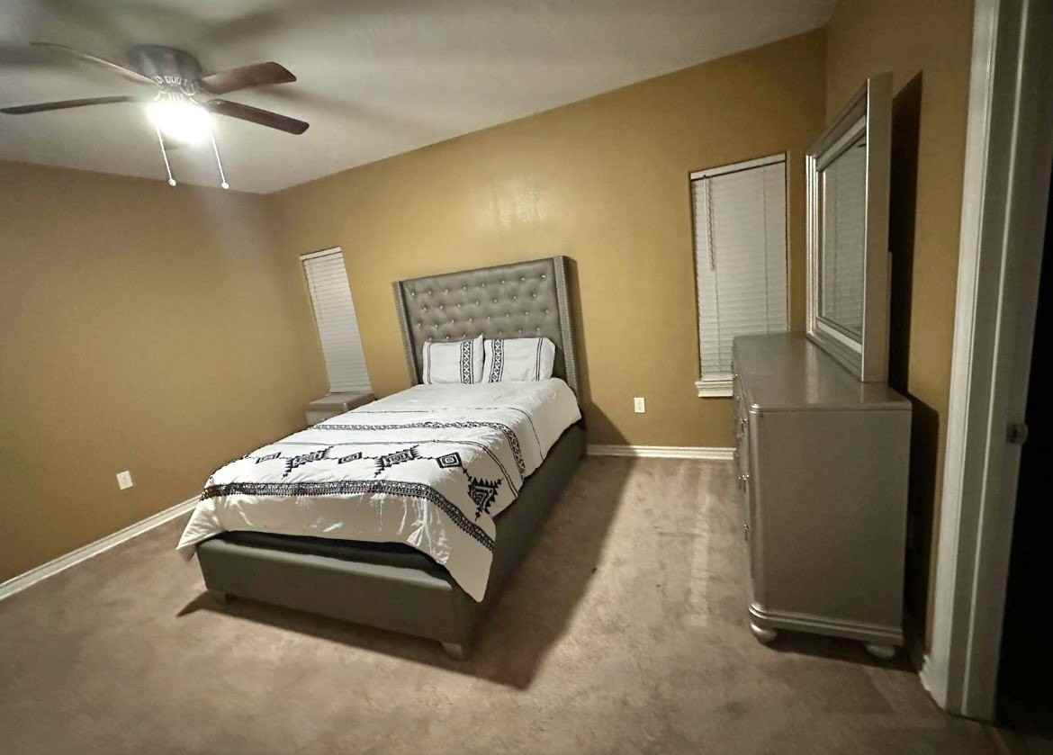 2734 Duncan Dr - Photo 3 of 7