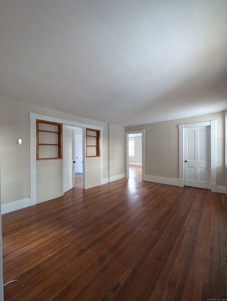 86 Main St Unit A - Photo 2 of 11