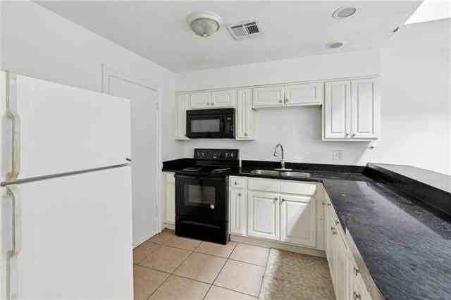 1123 Hillary St - Photo 6 of 14