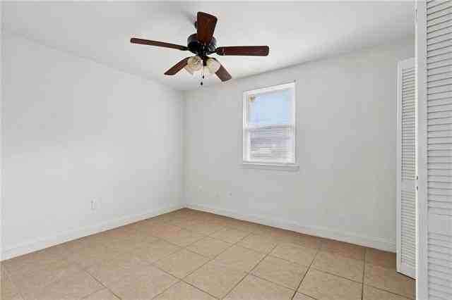 1123 Hillary St - Photo 7 of 14