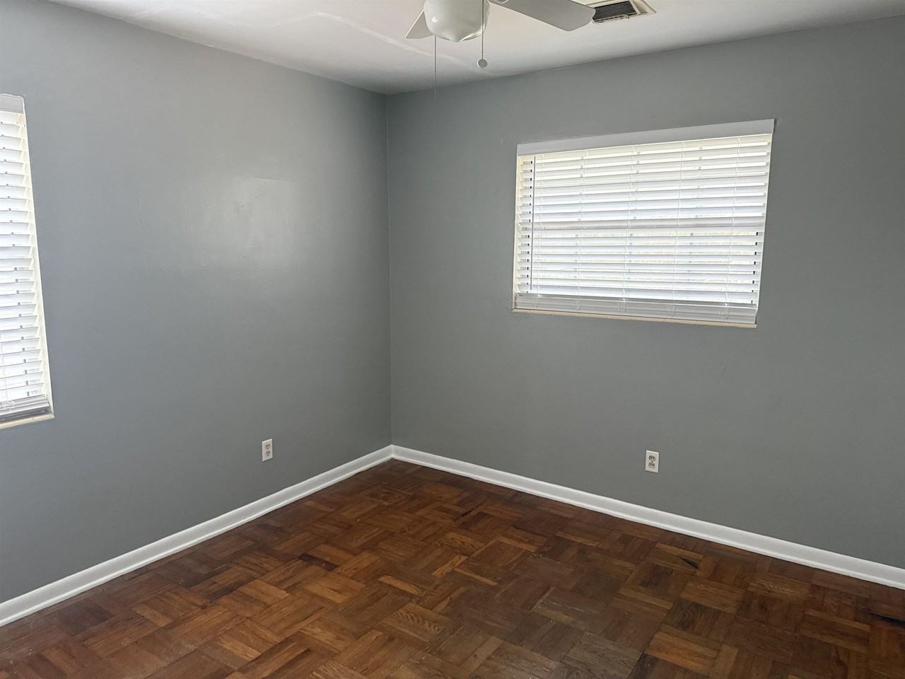 629 Stiles Ave - Photo 5 of 11