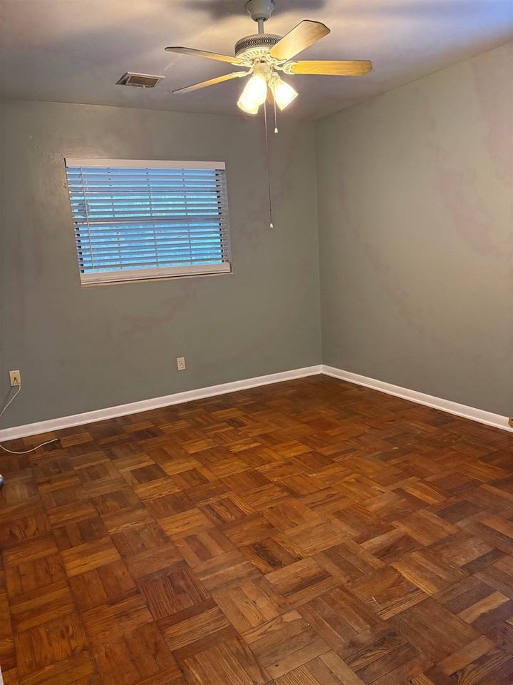 629 Stiles Ave - Photo 7 of 11