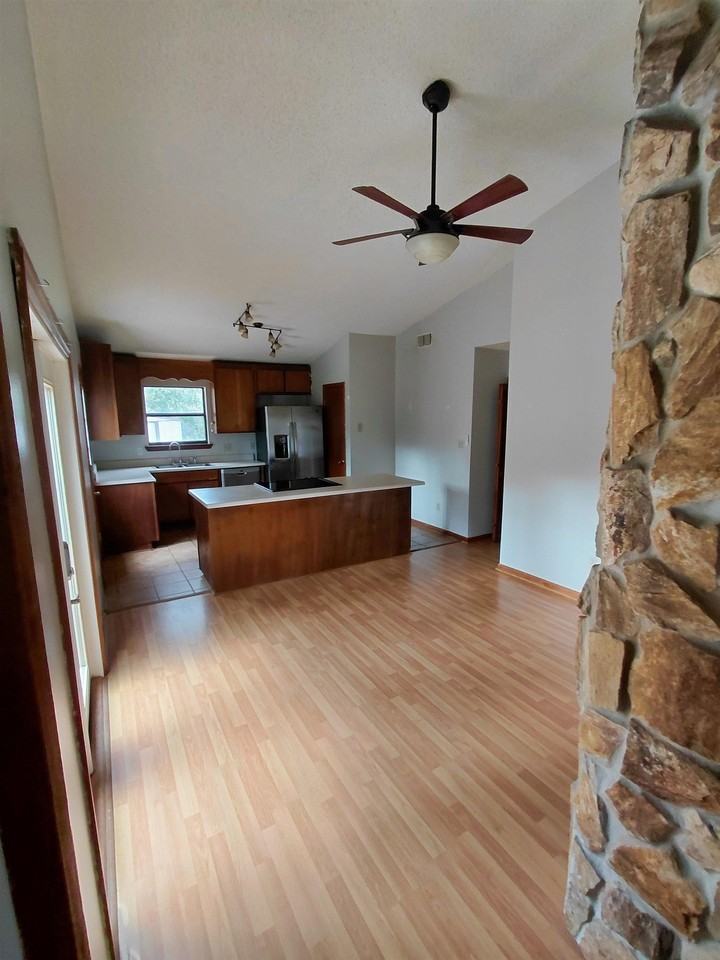 6700 Apollo Trl - Photo 3 of 12