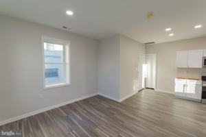 featured image of 215 W King St Apt C #Apt C