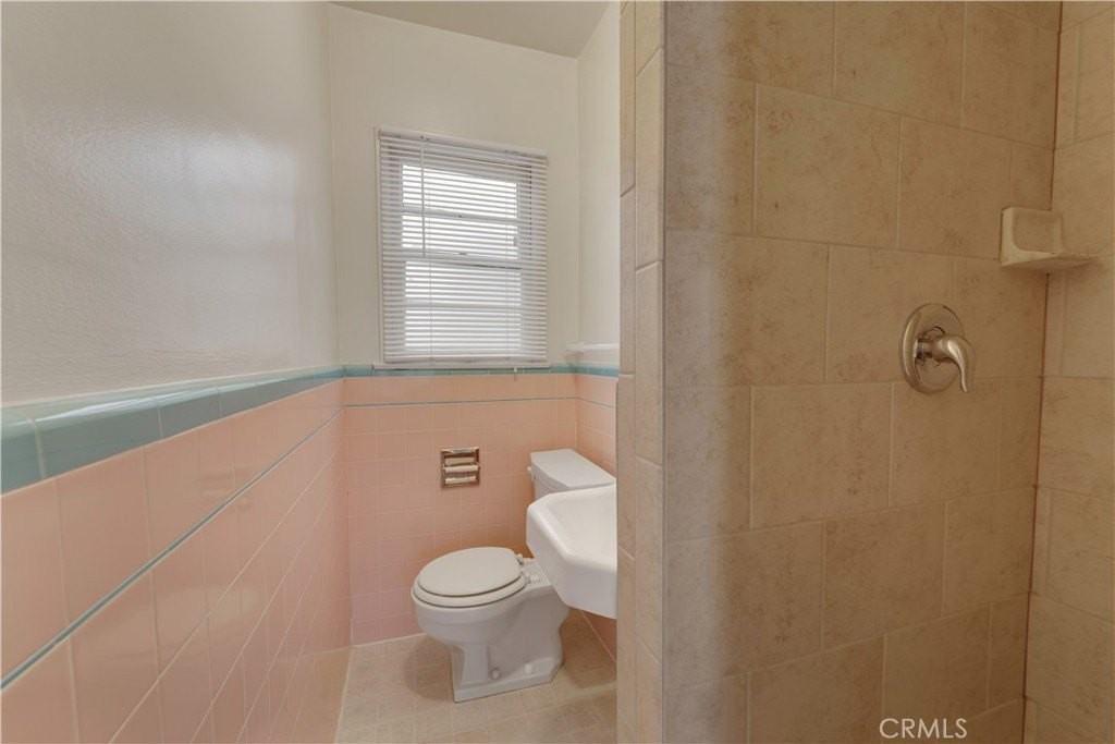 30 N 1st St - Photo 4 of 6