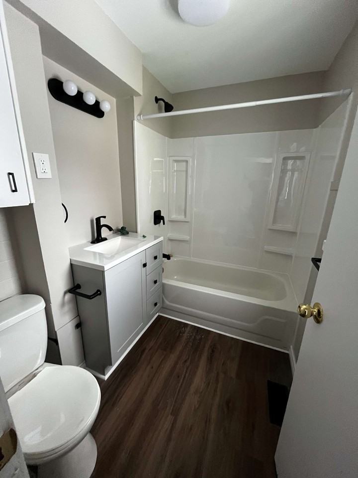 630 Cherry Dr #1 - Photo 7 of 8