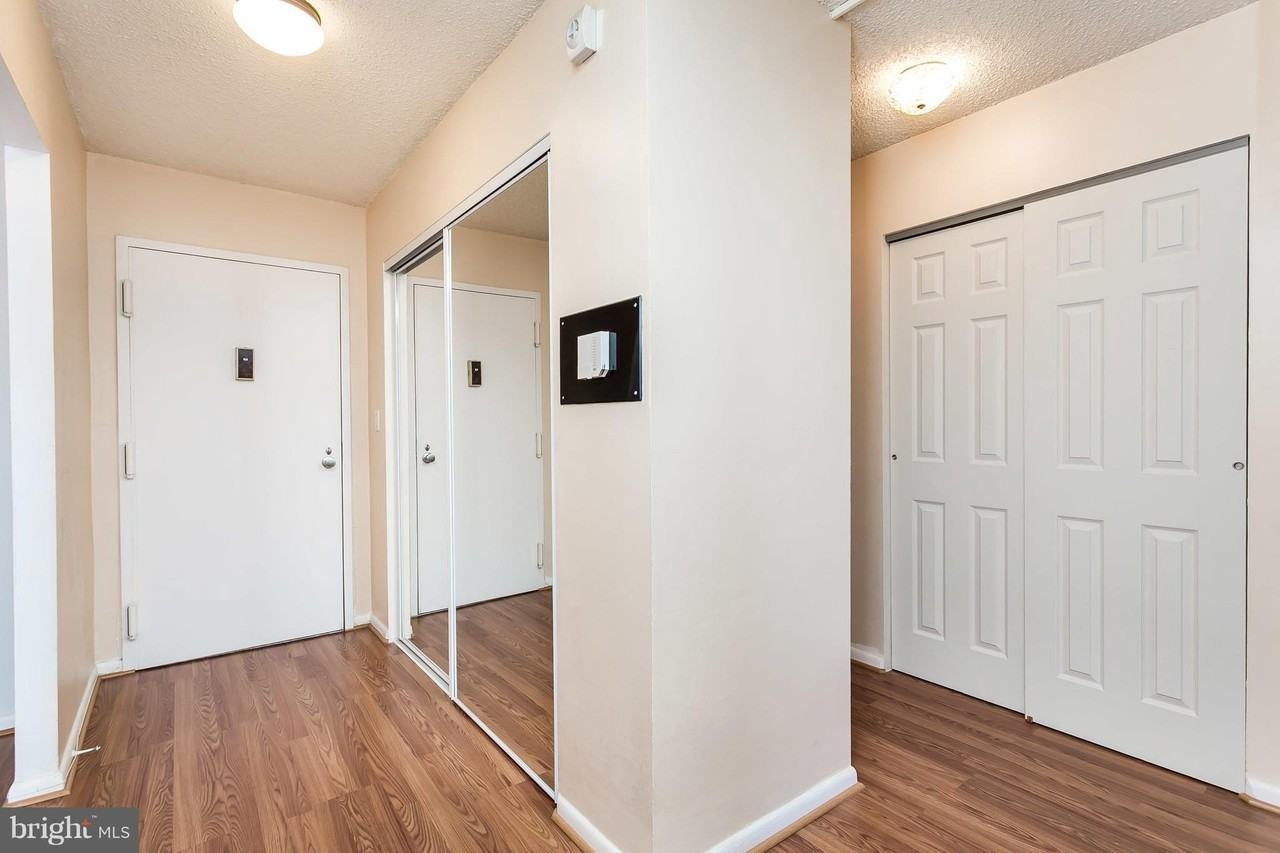 205 E Joppa Rd Apt 2307 #2307 - Photo 6 of 21