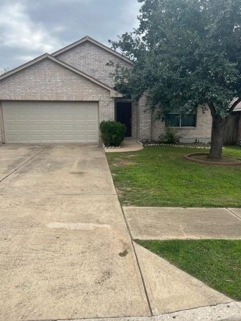 1717 Long Rifle Dr - Photo 2 of 32