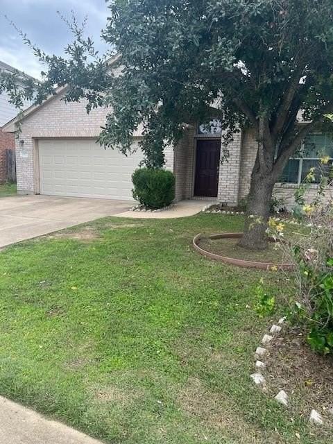 1717 Long Rifle Dr - Photo 3 of 32