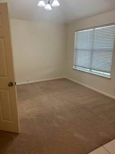 1717 Long Rifle Dr - Photo 5 of 32