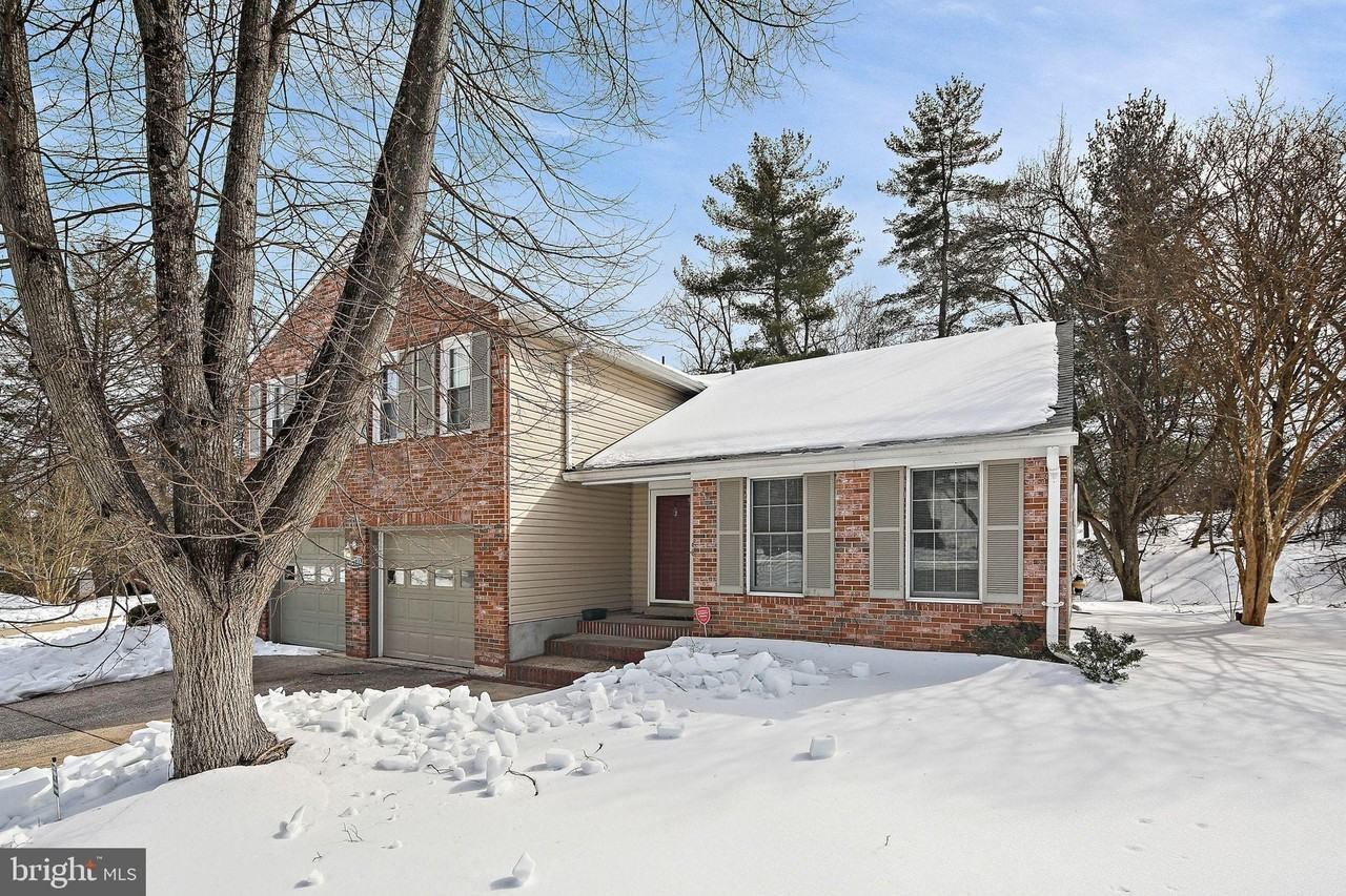 10123 Silver Twine - Photo 2 of 33